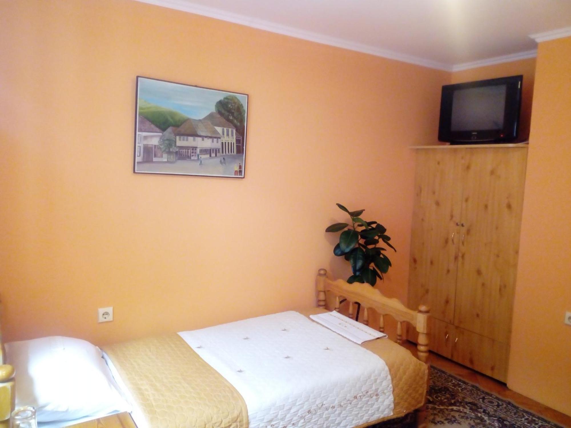 Hotel 24 Jul Pljevlja Szoba fotó