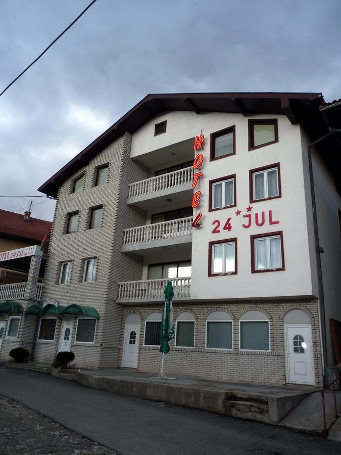 Hotel 24 Jul Pljevlja Kültér fotó