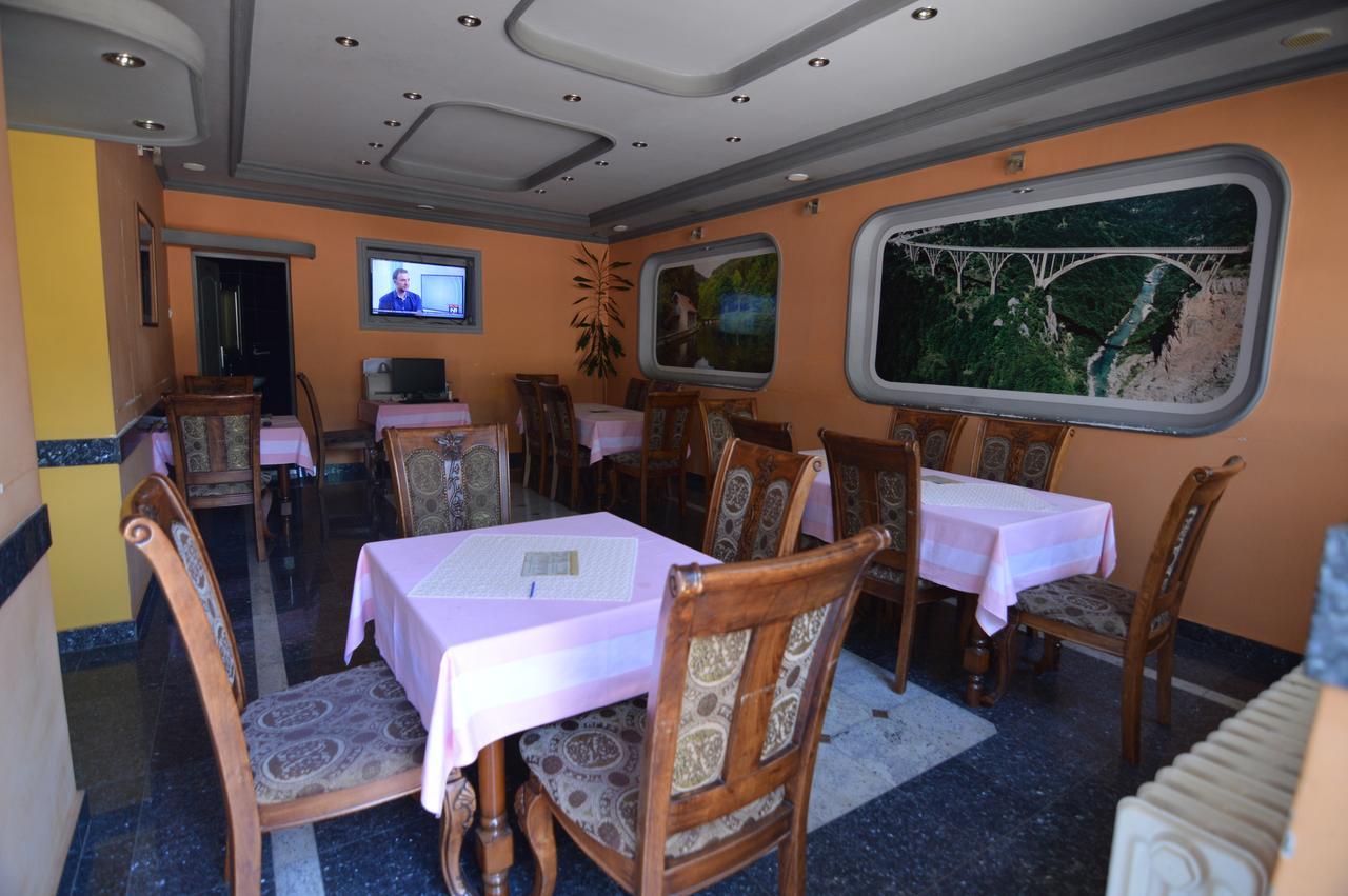 Hotel 24 Jul Pljevlja Kültér fotó
