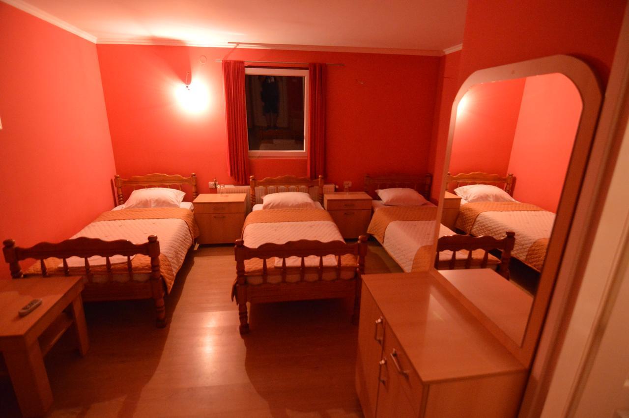 Hotel 24 Jul Pljevlja Kültér fotó