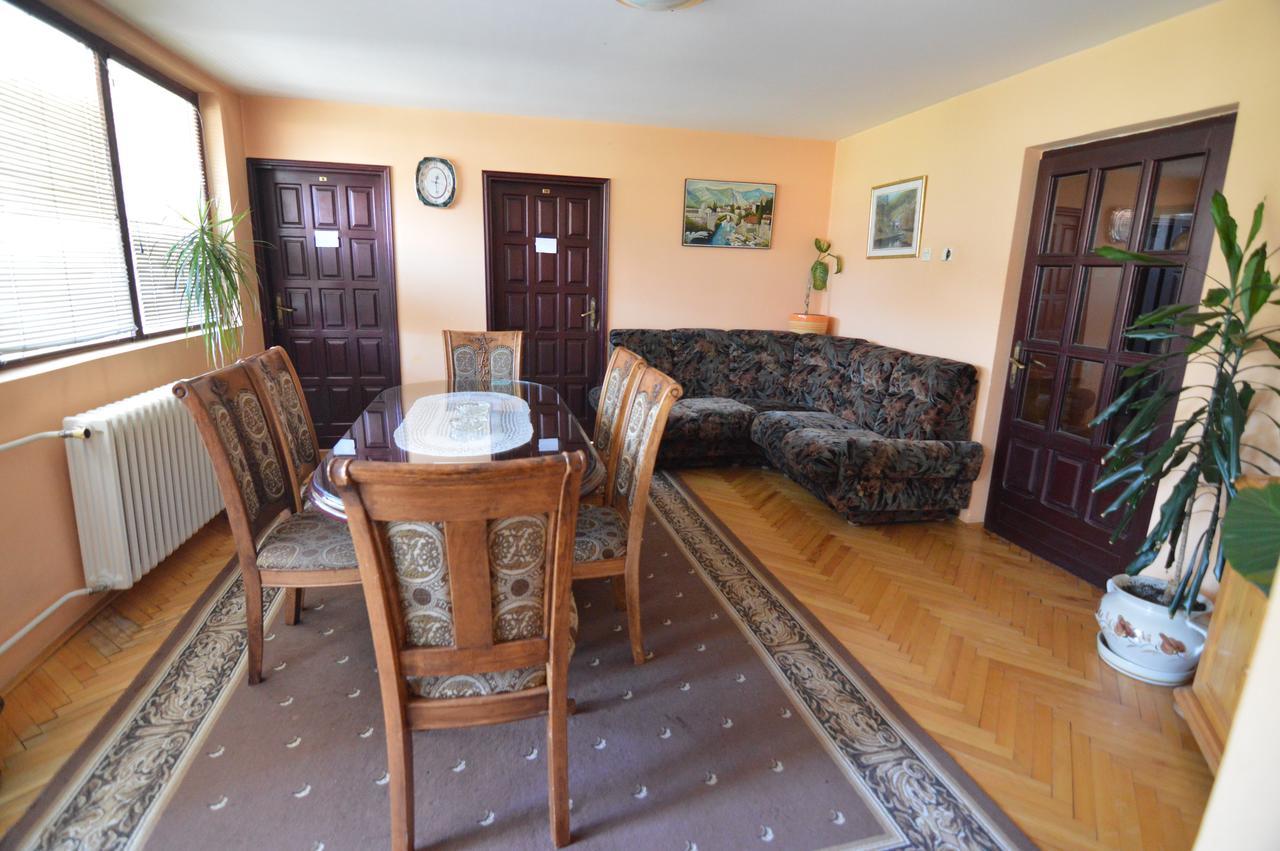 Hotel 24 Jul Pljevlja Kültér fotó