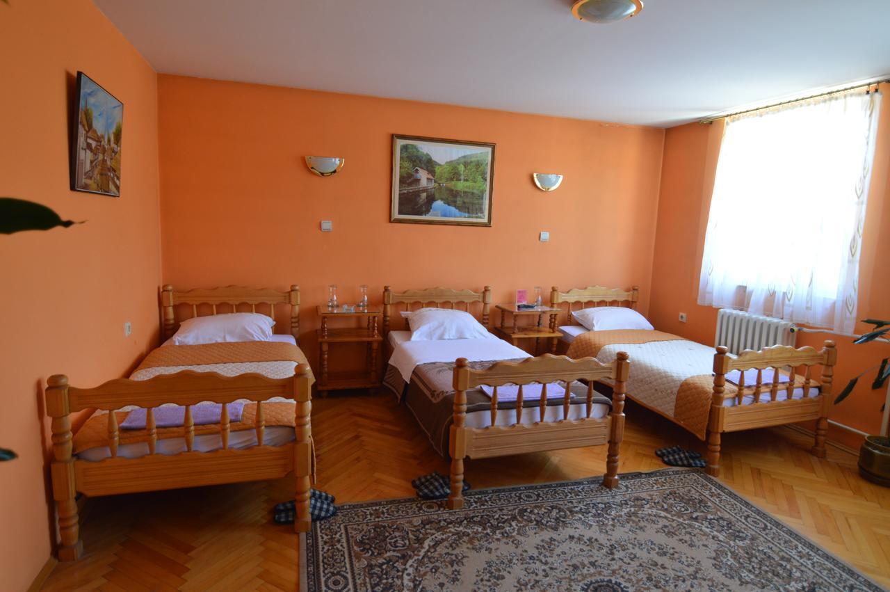 Hotel 24 Jul Pljevlja Kültér fotó