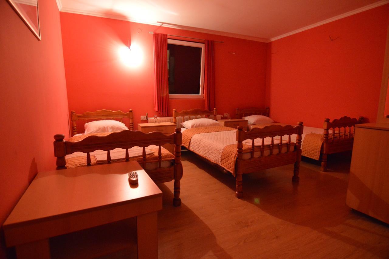 Hotel 24 Jul Pljevlja Kültér fotó