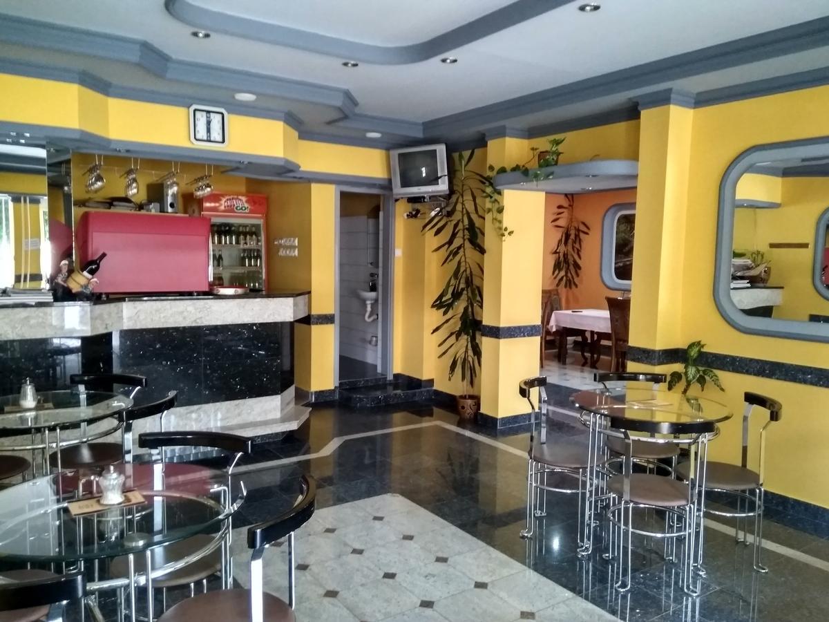 Hotel 24 Jul Pljevlja Kültér fotó